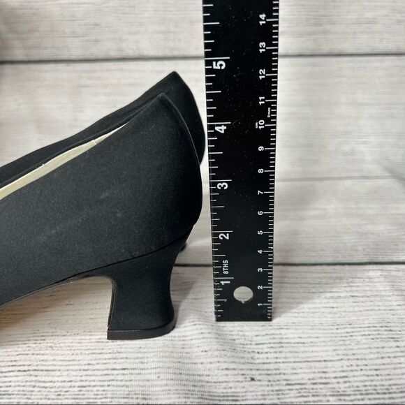 CALICO Sensation Women Black Fabric Slip on Pumps Size 7.5 - Picture 9 of 9